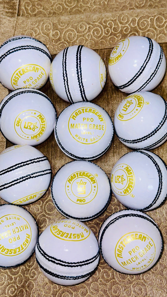 MasterSeam™ Pro Match Grade Level 2 – White Cricket Ball - Box of 6